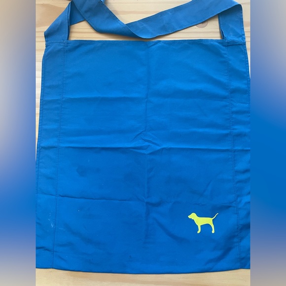 PINK by Victoria Secret Messenger Bag - Picture 7 of 7